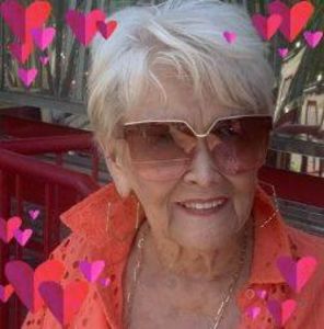 Meet your Posher, Carol